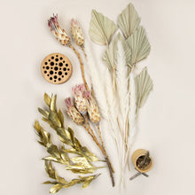 Load image into Gallery viewer, Dried Flower Stand Bamboo Circle - Caramel (Floribana)