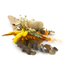 Load image into Gallery viewer, Dried Flower Bouquet Orange - &#39;Sunshine Valley&#39; (Floribana)
